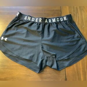 Under Armour Black Athletic Shorts Lightweight Performance